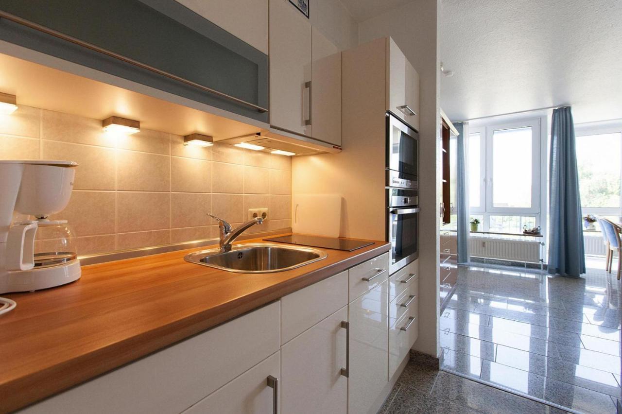 Apartment In Cuxhaven With A Shared Pool Bagian luar foto